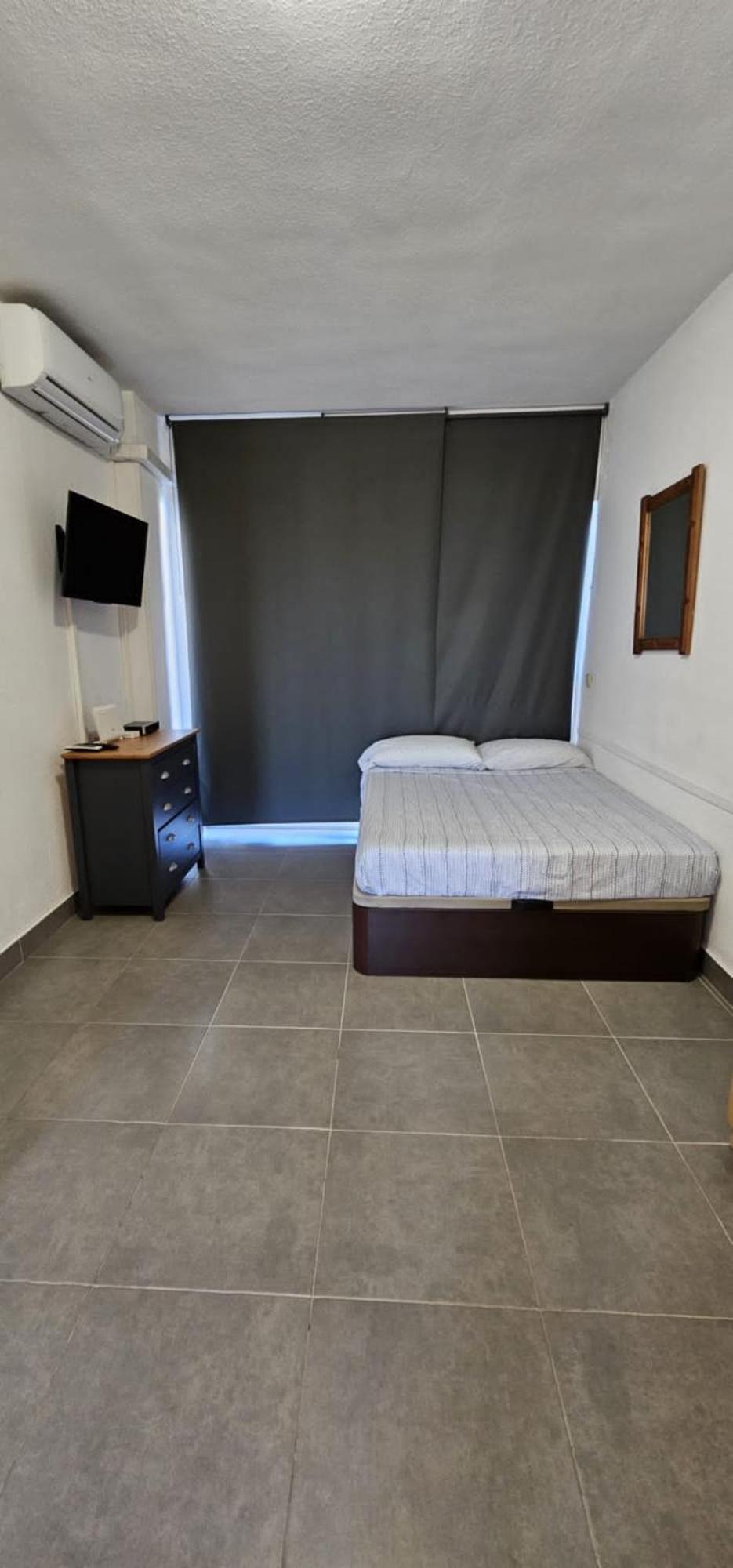 Nice Studio With Pool And Internet Fiber トレモリノス エクステリア 写真